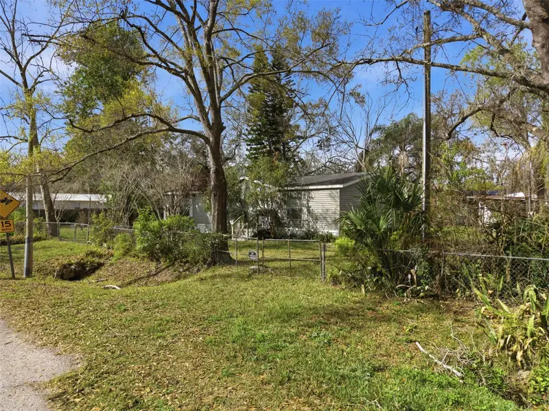 12302 Pittsfield Ave, FL