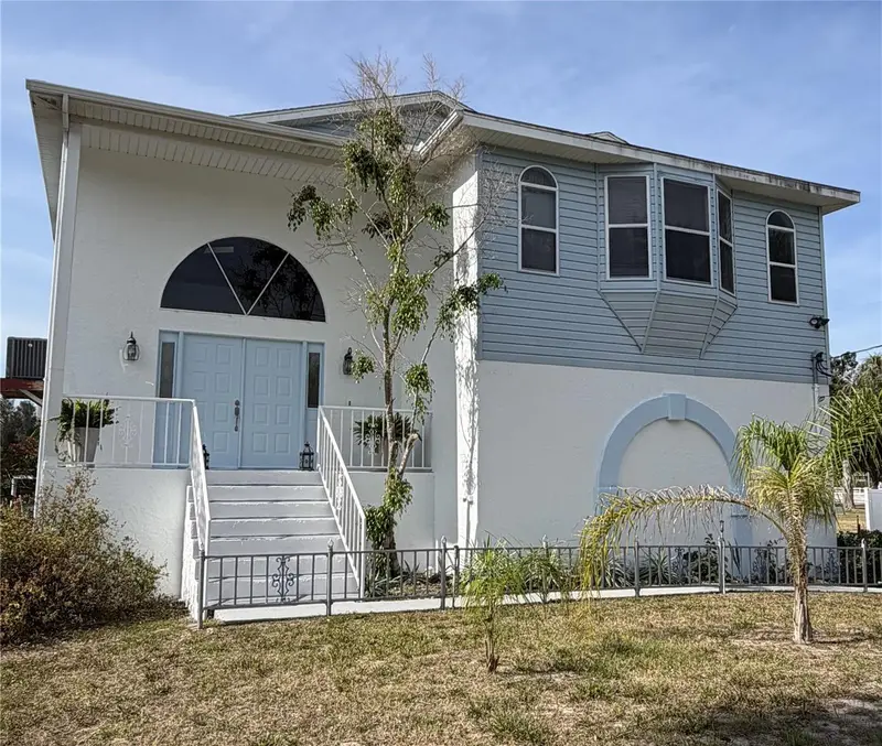 6810 Seaview Blvd, FL