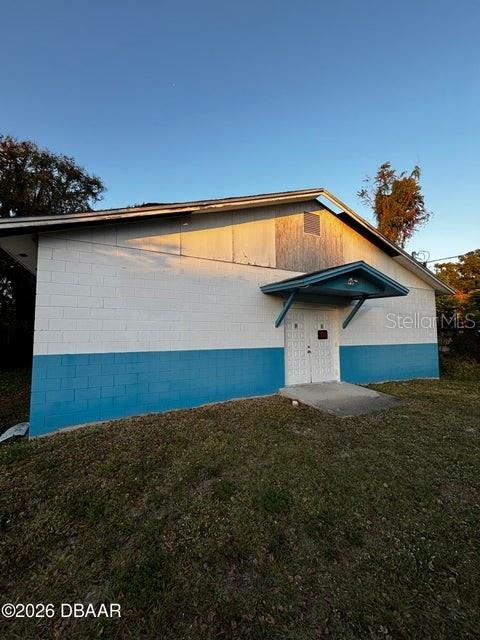 227 W Voorhis Ave, FL