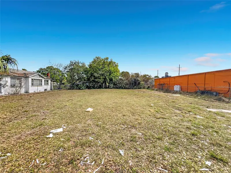 2471 Greenway St, FL