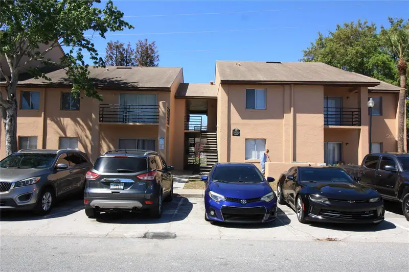 5208 Via Hacienda Cir #A201, FL