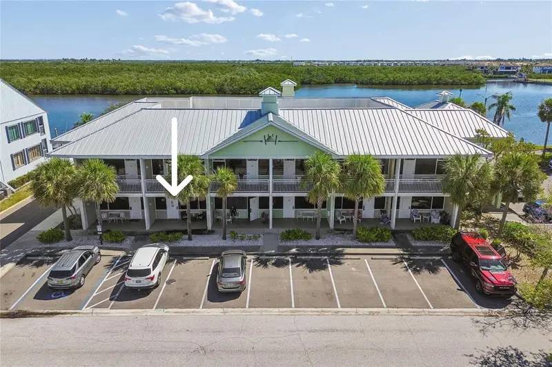 611 Destiny Dr #308, FL