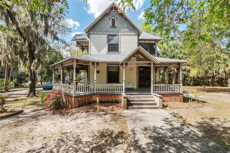 306 3rd Street, FL
