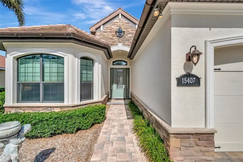15407 Helmsdale Pl, FL