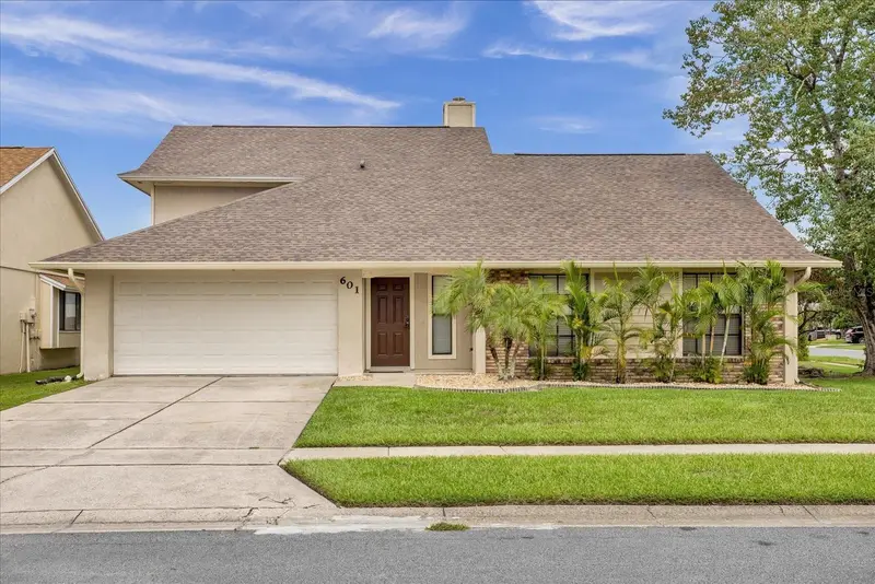 601 Tomlinson Ter, FL