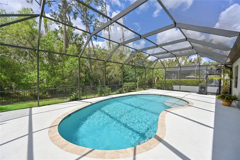 706 Acacia Ct, FL