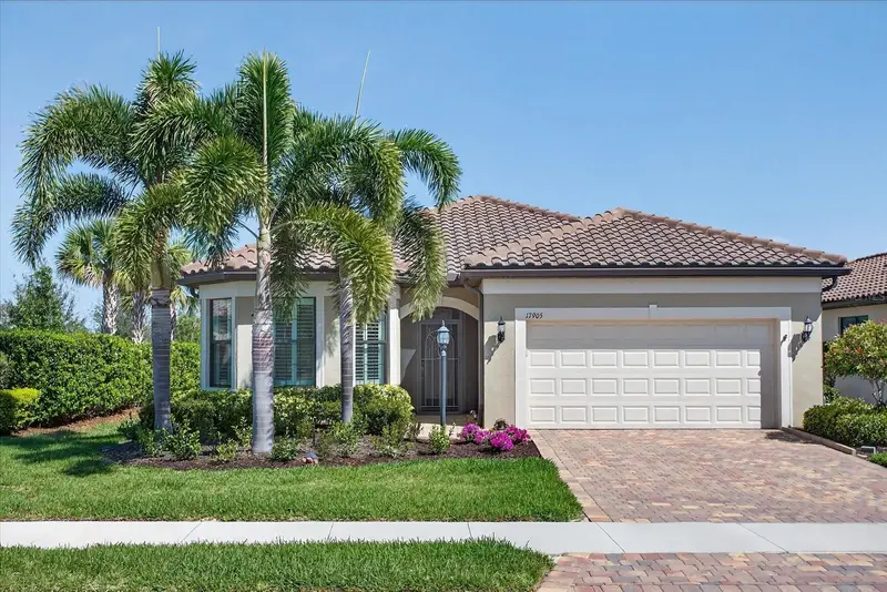 17905 Manchester Pl, FL