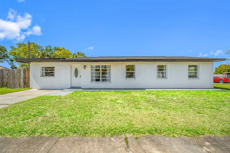 4916 Carlyle Rd, FL