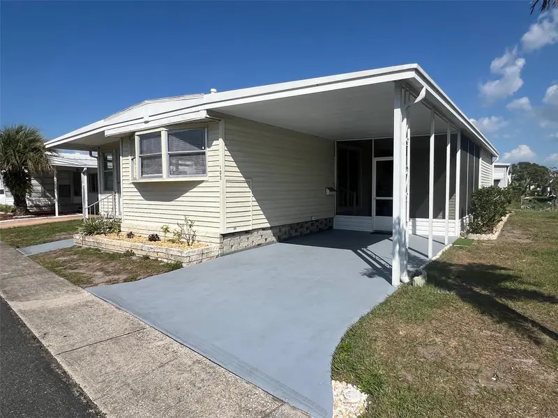 103 Pindo Palm St W, FL