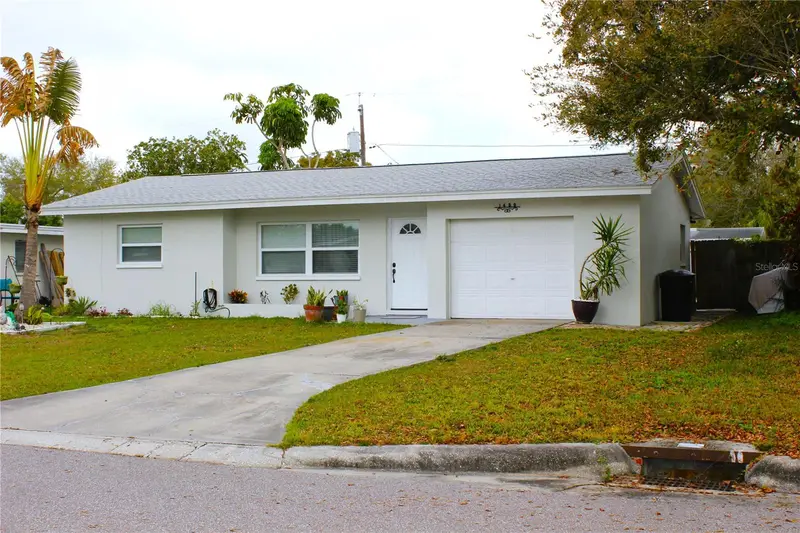 1450 Barry St, FL