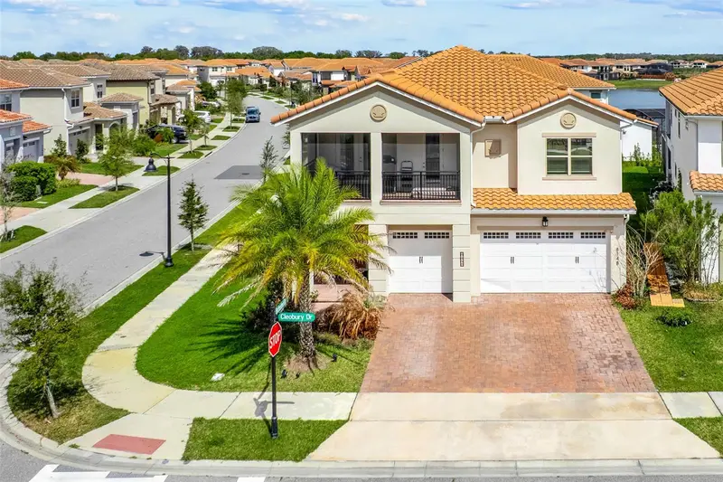 8148 Cleobury Dr, FL