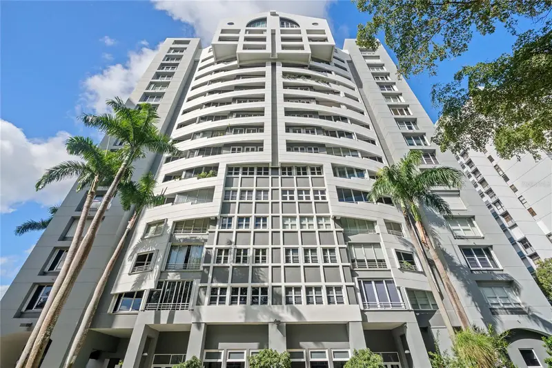105 Ortegon Ave #Ph1, PR