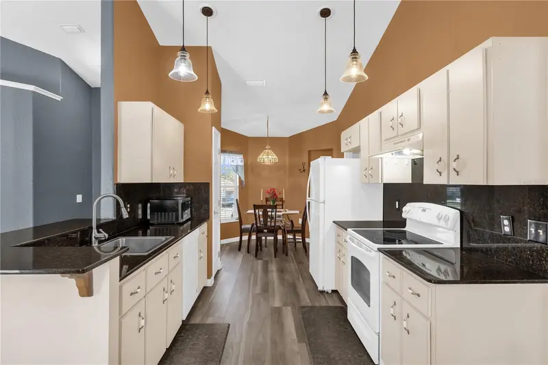 8506 Sw 136th Loop, FL