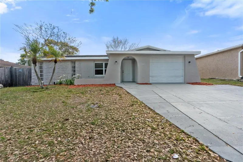 9020 Hunt Club Ln, FL