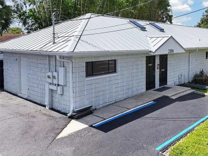 2306 Lee Rd, FL