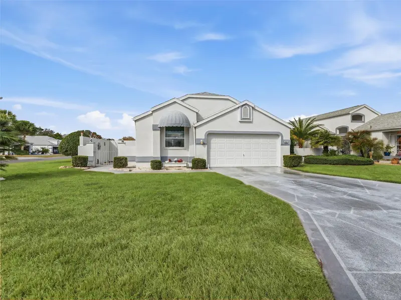 1007 La Bamba Ct, FL