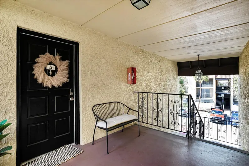 5306 Santa Rosa Ct #341, FL