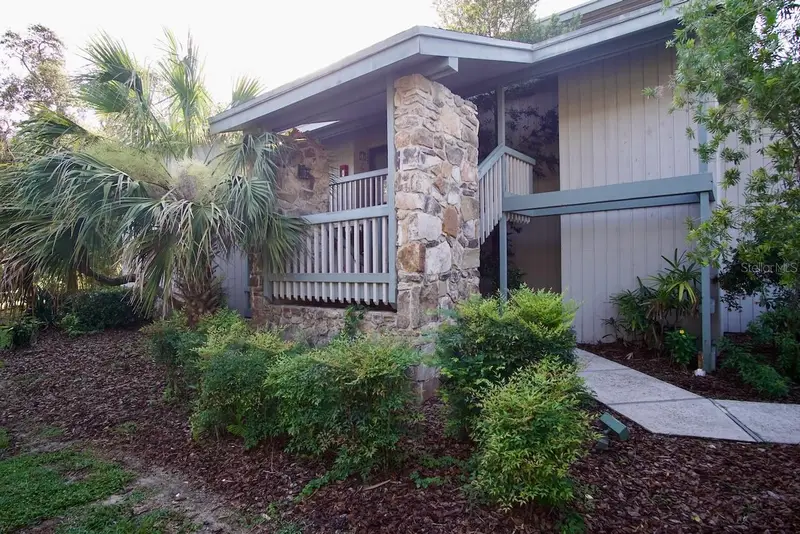 5060 Sherwood Ln #5060, FL