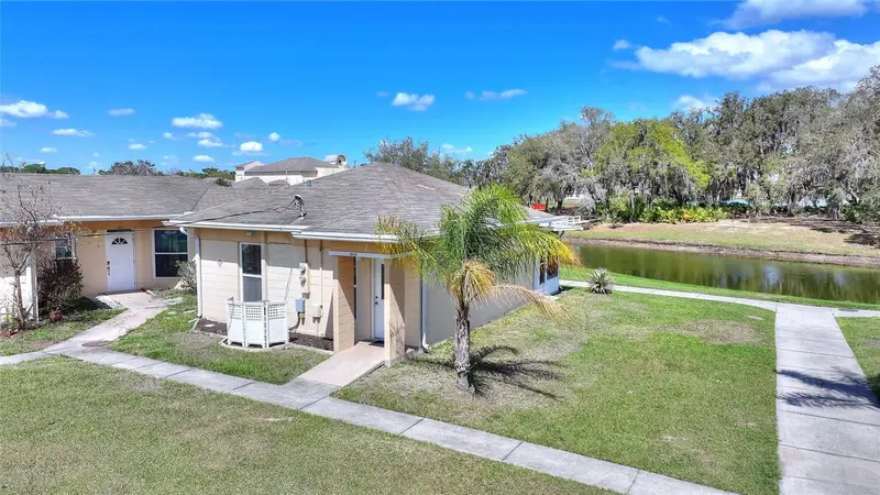 1919 Club Cir, FL