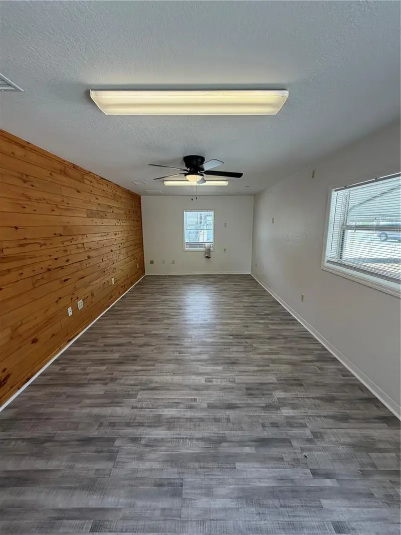 306 N Iona Ave, FL