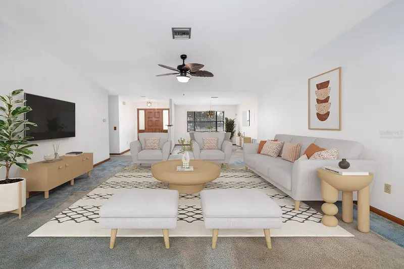 627 Ipswich Ln, FL