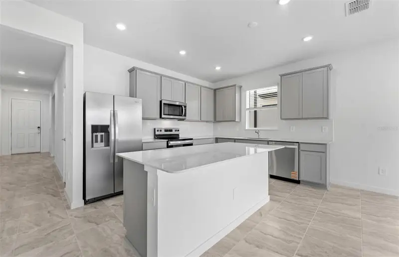 9804 Redwood Heights Loop, FL