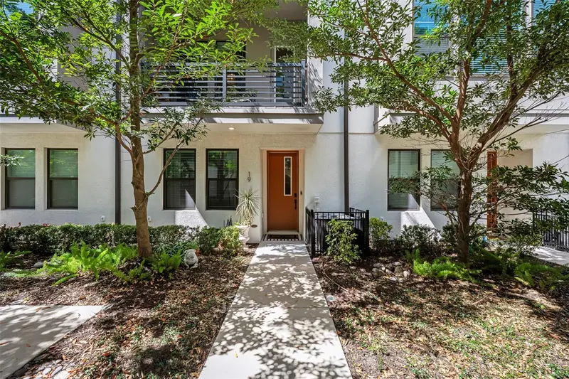 2511 N Grady Ave #19, FL