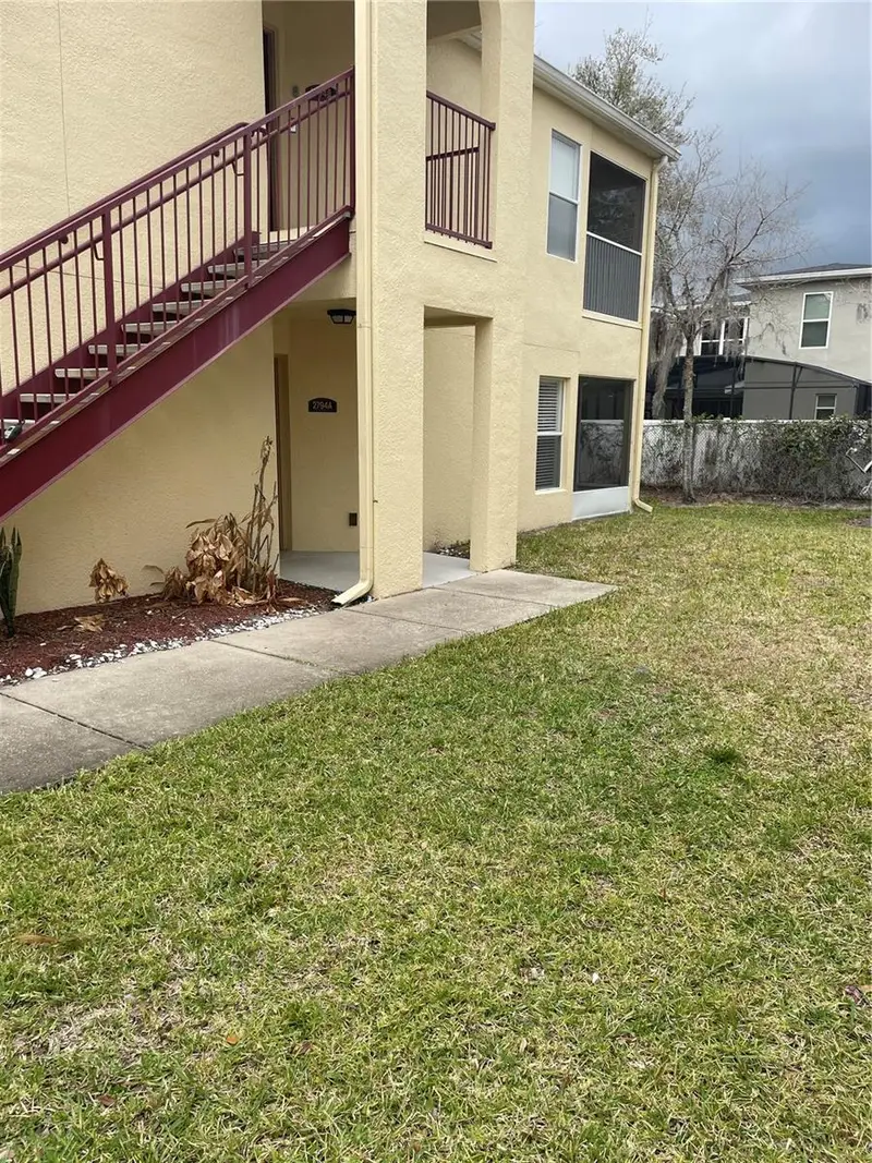 2794 Club Cortile Cir #A, FL