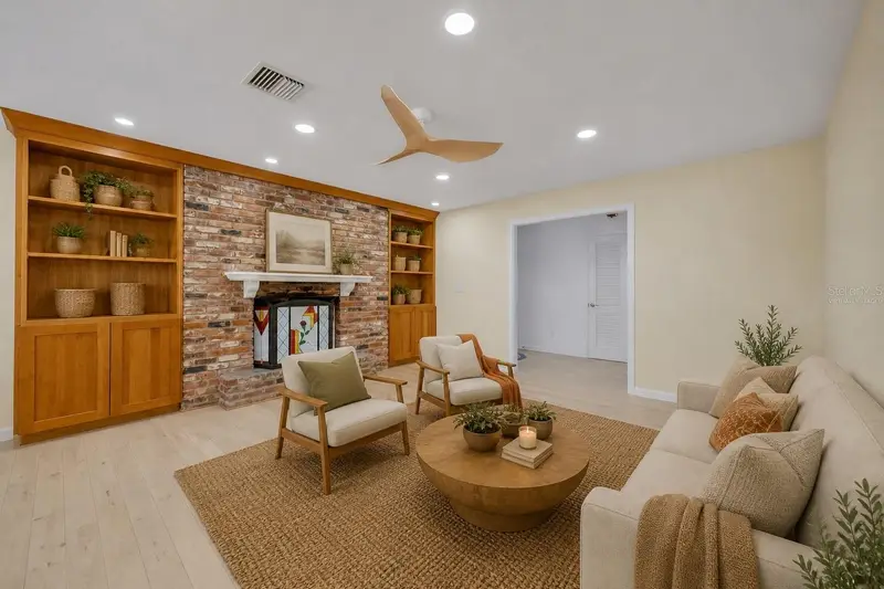 2040 Geronimo Trl, FL