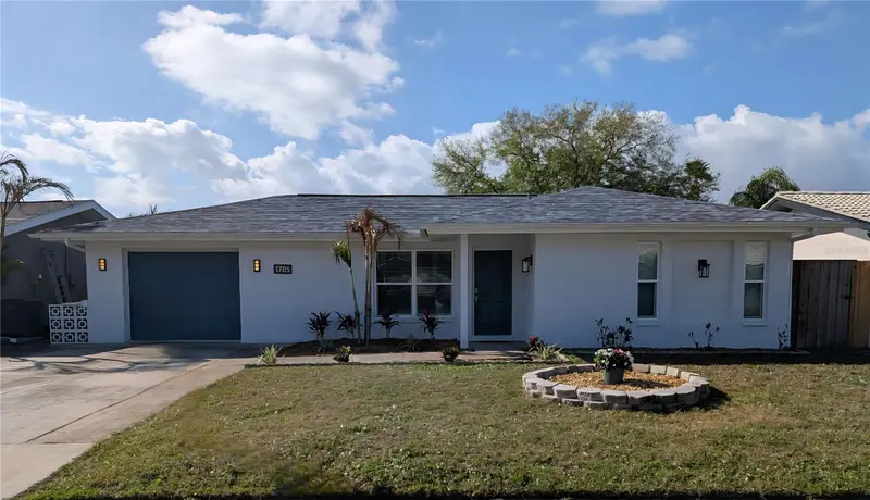 1705 Ironwood Ct E, FL