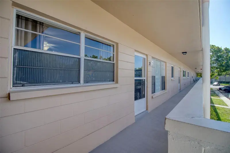 2436 Rhodesian Dr #32, FL