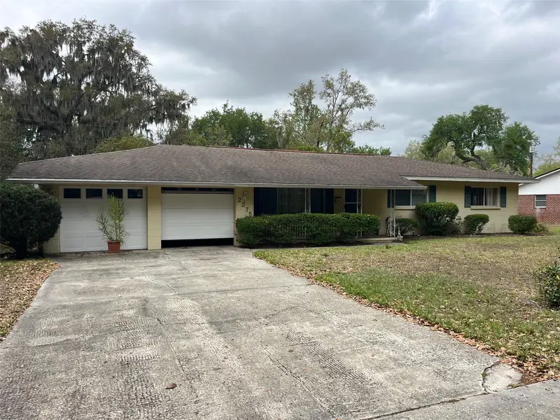2275 E Helen Cir, FL