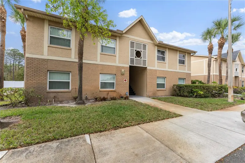 9950 Turf Way #4, FL