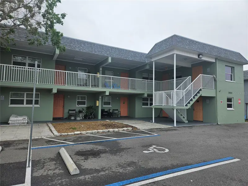 2045 Alpine Rd #3, FL