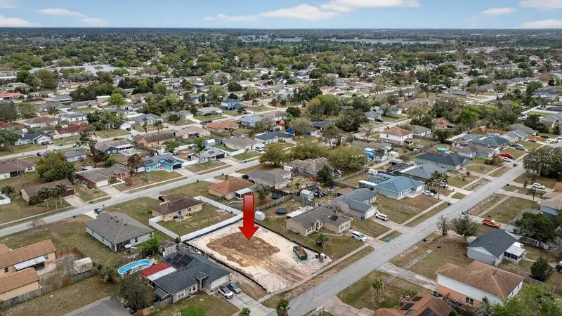 2833 Corrigan Dr, FL