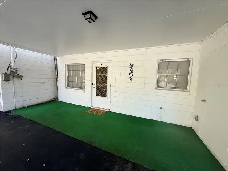 135 W Minnesota Ave #8, FL