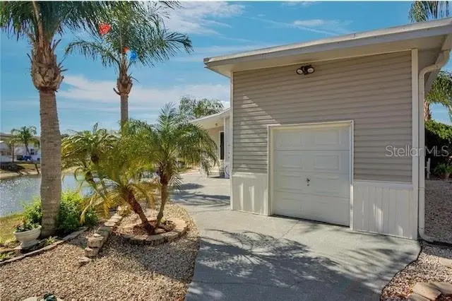 200 Sky Crest Loop, FL