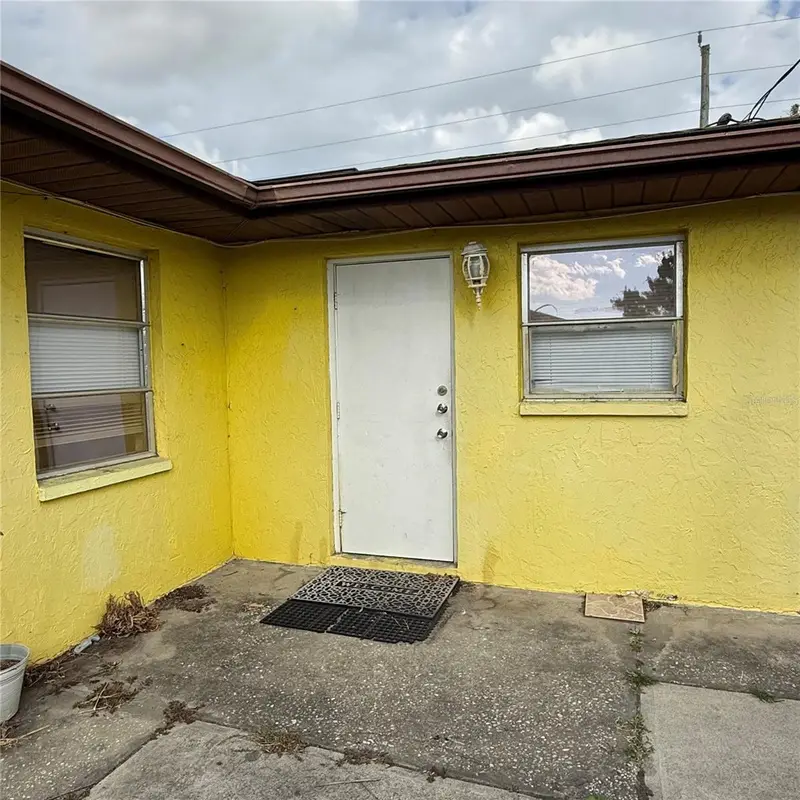 328 Ortiz Blvd #B, FL