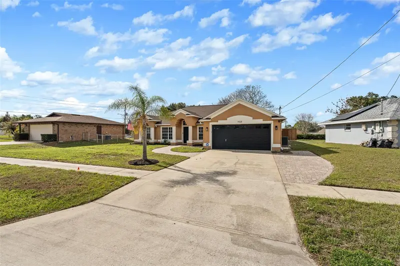 1928 Eden Dr, FL