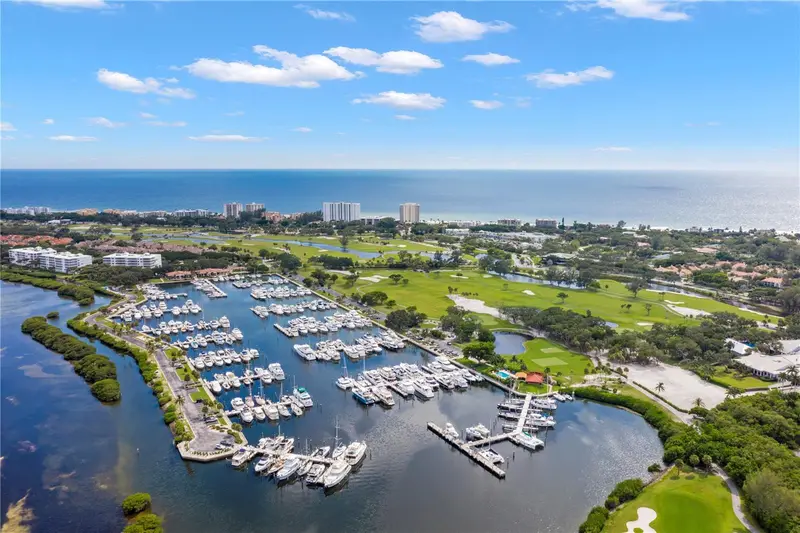 2600 Harbourside Dr #C13, FL