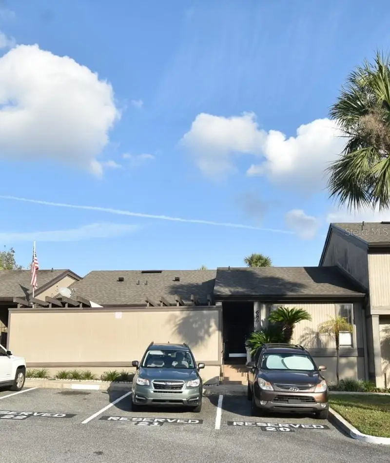 686 Lake Villas Dr #686, FL
