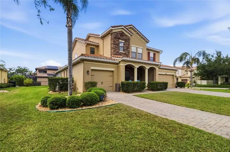 1660 Prairie Oaks Dr, FL