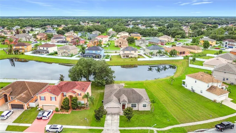 4442 Maple Chase Trl, FL