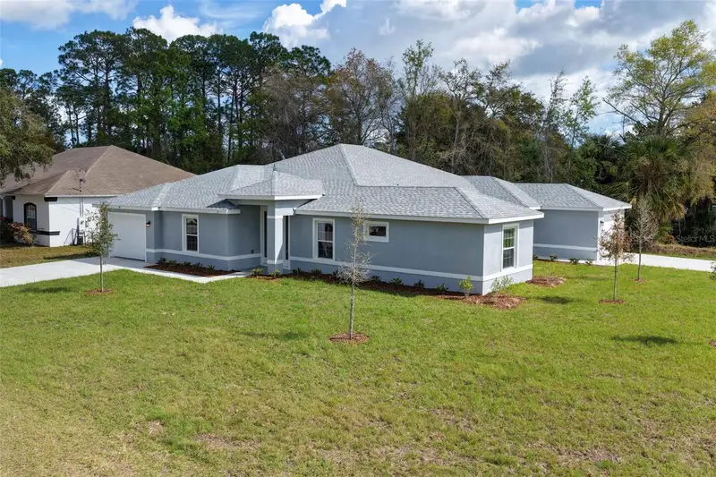 95 Providence Ln, FL