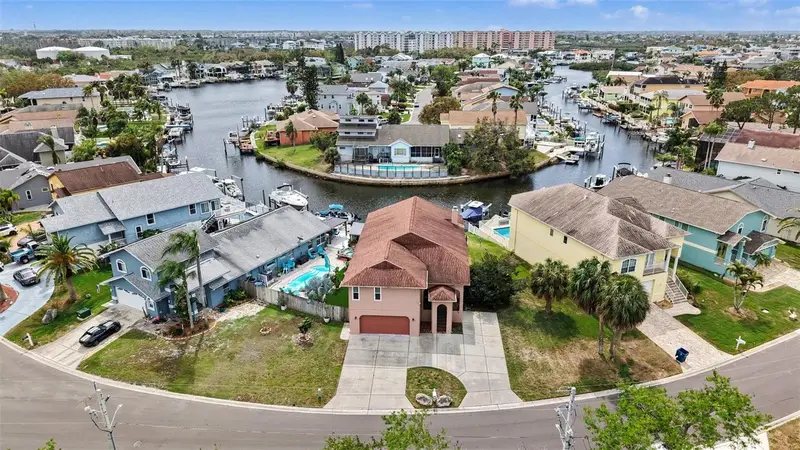 6340 Spoonbill Dr, FL
