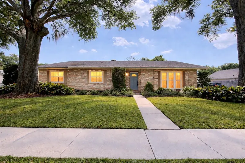 320 White Oak Cir, FL