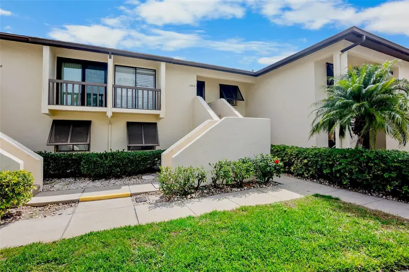 4582 Longwater #62, FL