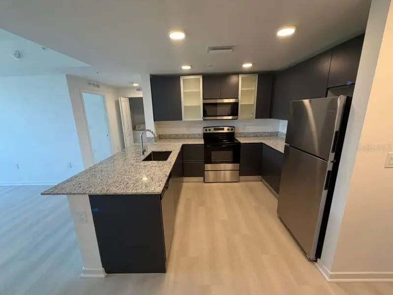 5587 Millenia Park Blvd #409, FL