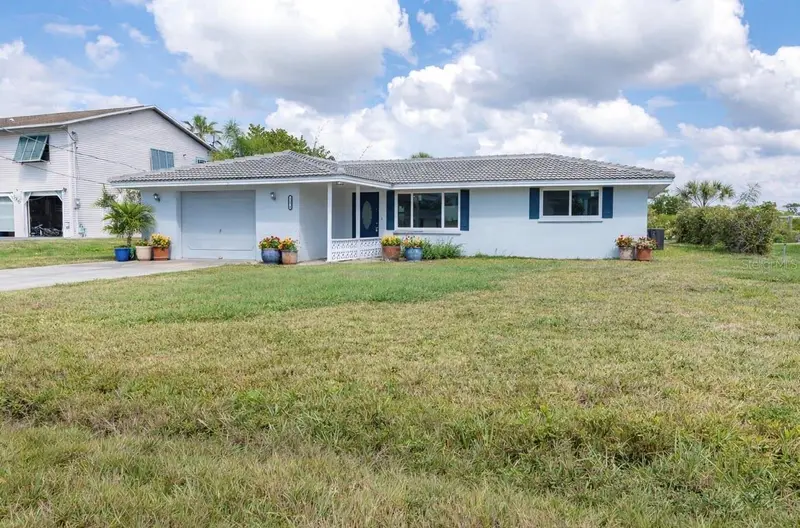 130 Crestview Dr, FL