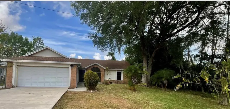708 Del Rio Way, FL